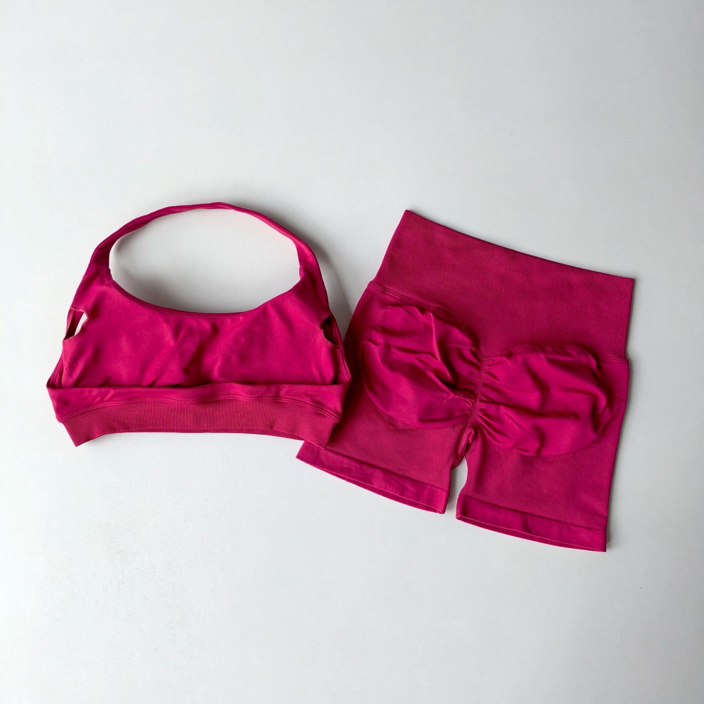 2 Pieces Yoga Suit for Women Seamless Fitness Gym Clothes Halter Sports Bra Matching Impact Shorts Workout Sets Gym Outfit