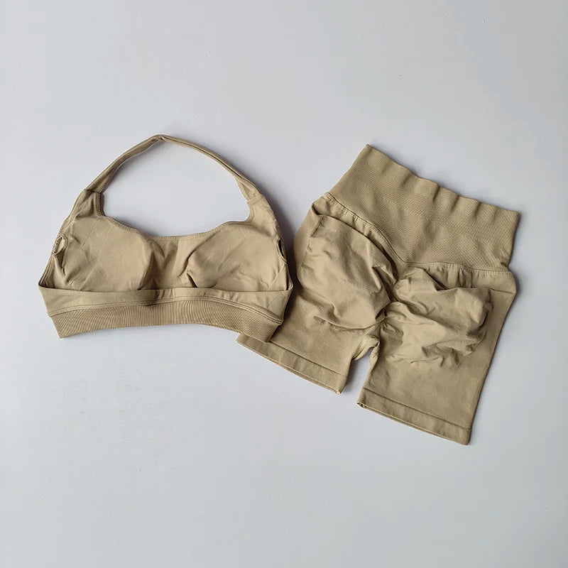Halter Neck Yoga Set – High-Waist Sports Bra & Shorts Fitness Outfit
